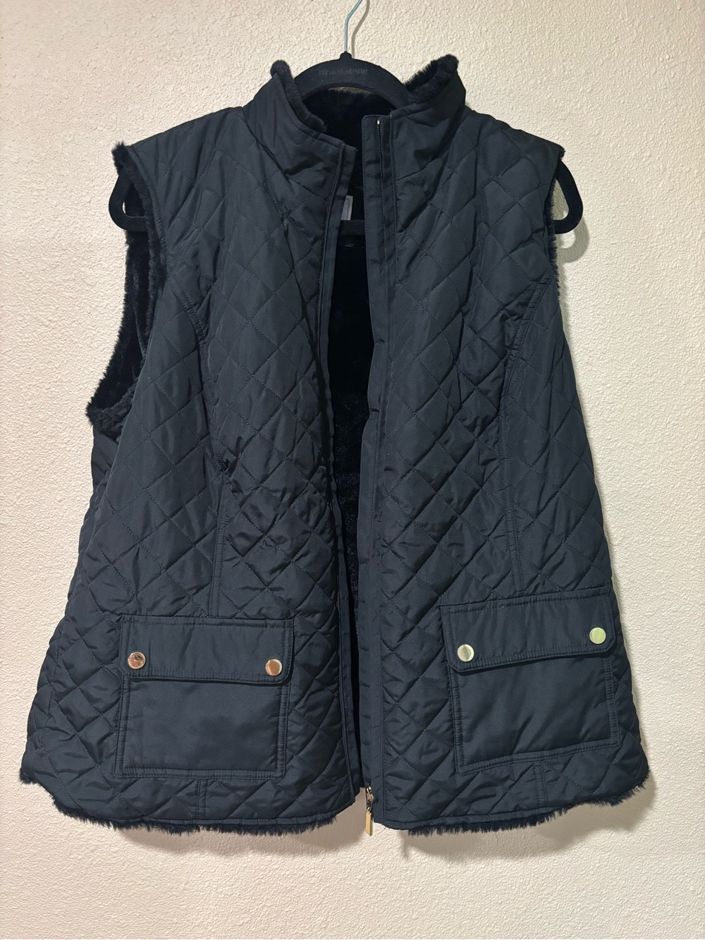 Charter Club Black Quilted Faux-Fur Lined Vest